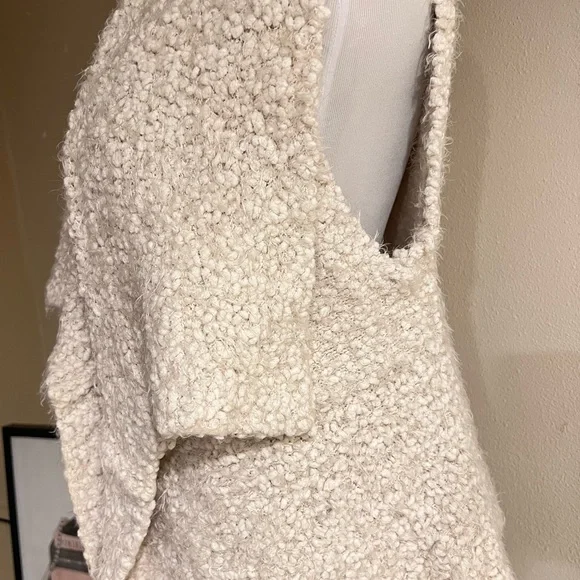 Hem & Thread Fuzzy Textured Knit Drape Front Vest Cardigan Cream M L - Picture 3 of 8